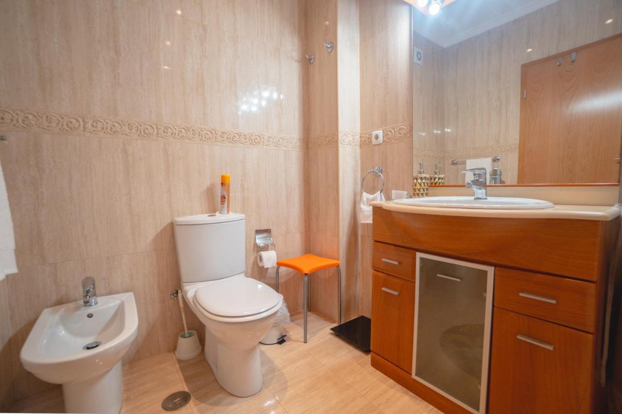 Large Modern Ponta Delgada Apartment Eksteriør billede