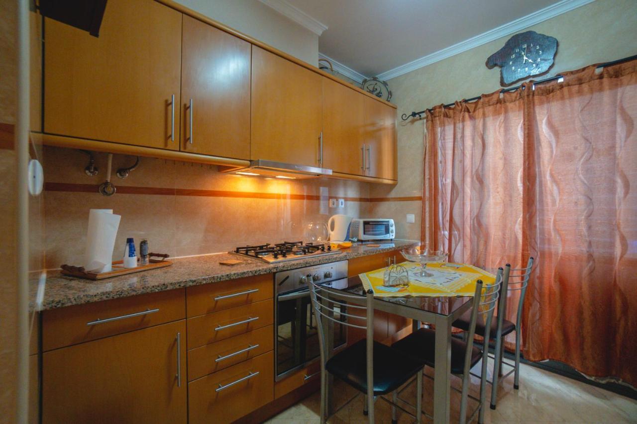 Large Modern Ponta Delgada Apartment Eksteriør billede